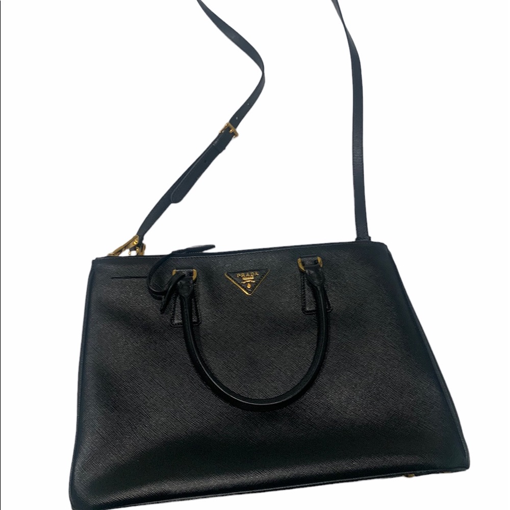 Prada Galleria Saffiano Leather Bag - Picture 5 of 11
